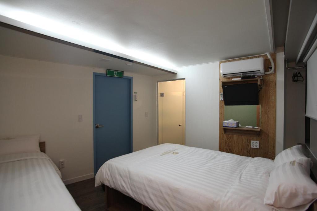 K-Pop Residence Chungmuro - Myeong-Dong Seoul Room photo